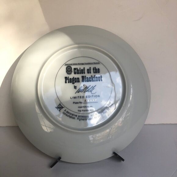 Plate Vintage Collector the Franklin Mint Chief of the Pigeon Blackfoot - Picture 3 of 4